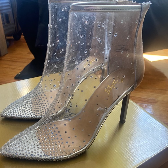 Ghost shoes - Picture 2 of 5